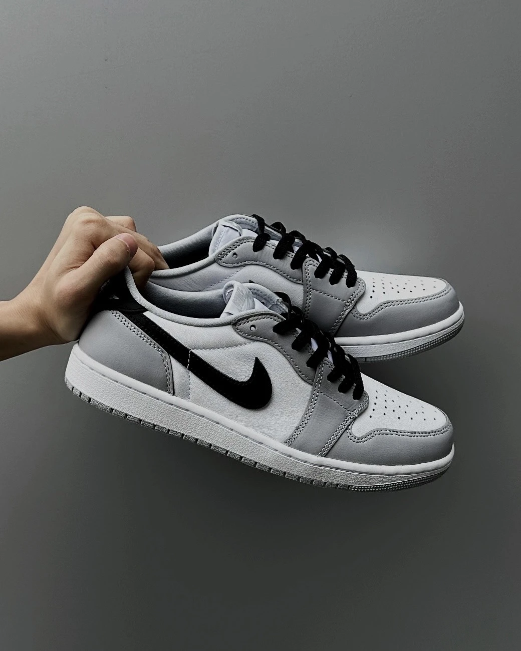 AIR JORDAN 1 Low OG  Barons 煙灰 黑白灰 CZ0790-110