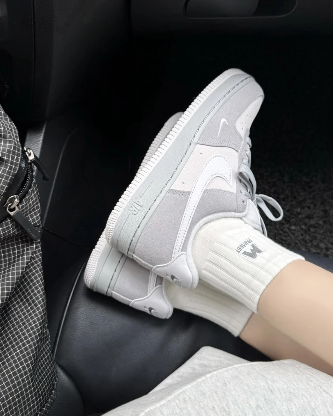Nike Air Force 1 Low Light Smoke Grey 氣質灰 HV3876-077