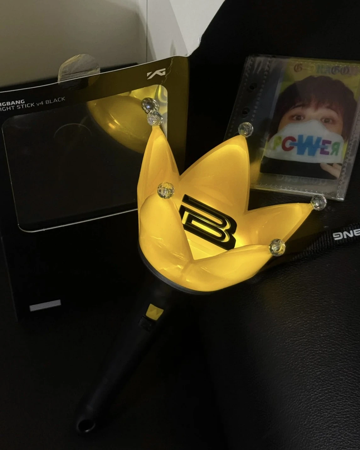 <即將攻蛋>BIGBANG OFFICIAL LIGHT STICK V.4 正版官方手燈 👑