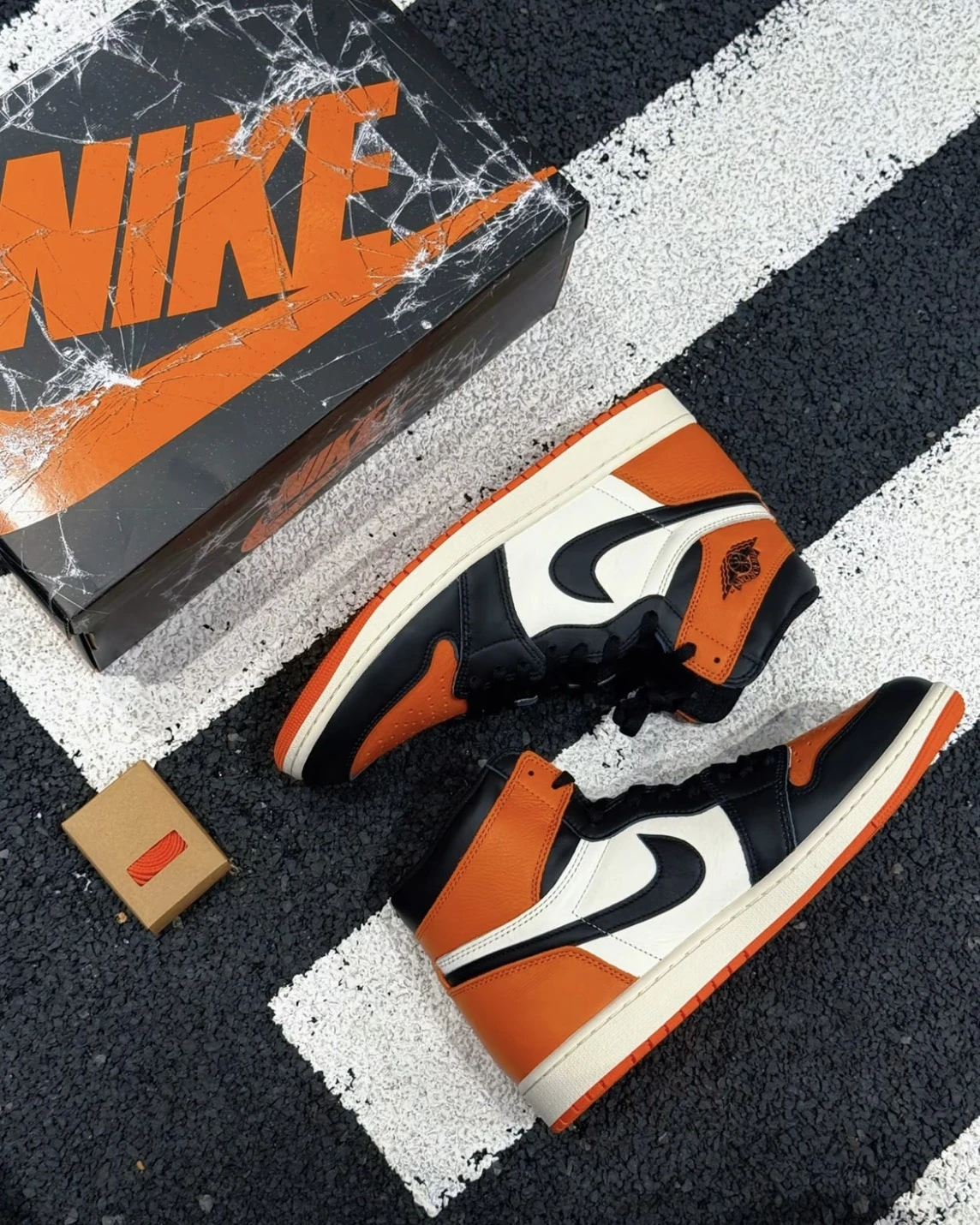 NIKE AIR JORDAN 1 "Shattered Backboard" 黑橘 黑扣碎(DZ5485-008)