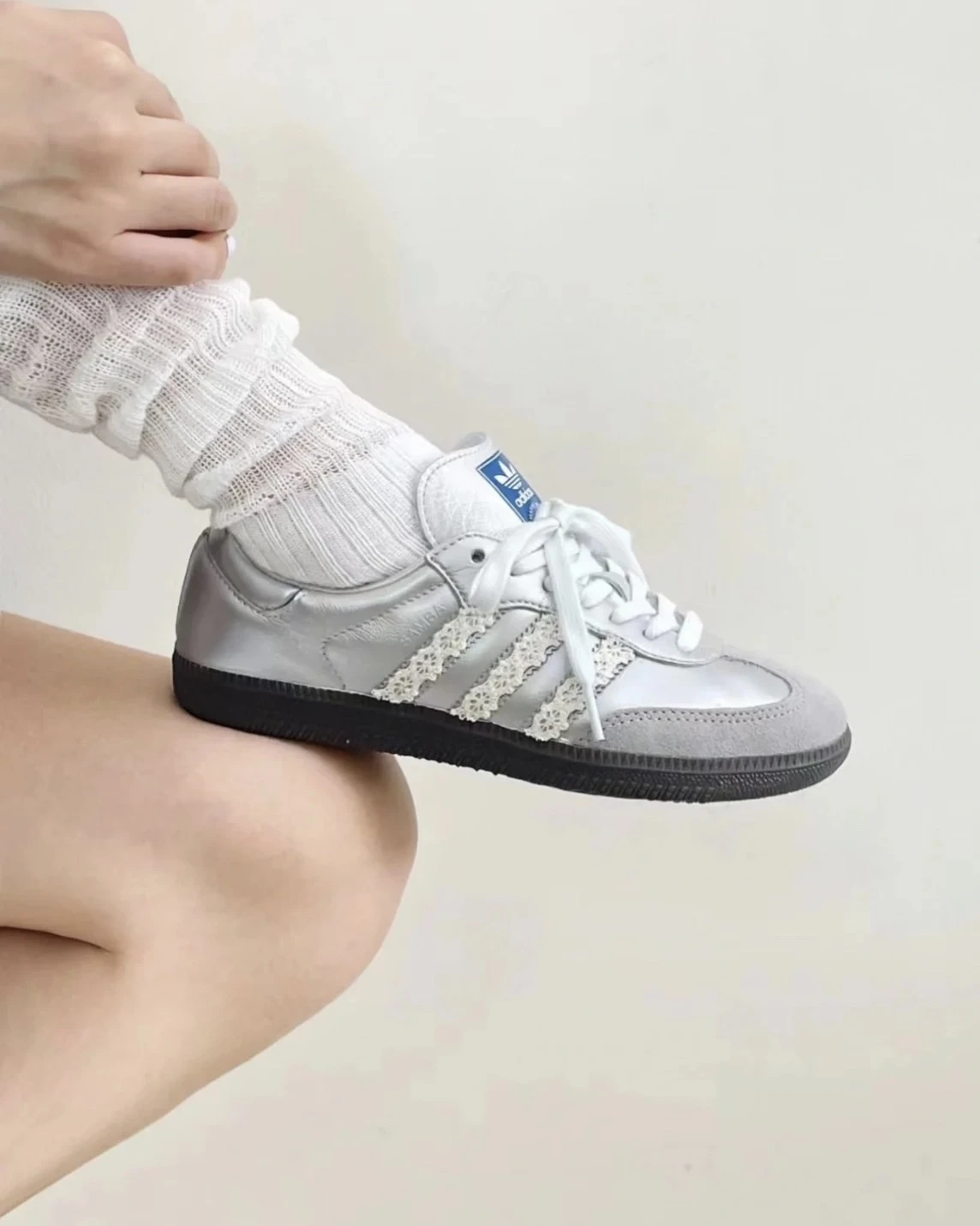 <訂製款> ADIDAS ORIGINALS SAMBA OG 銀霧公主 白銀 蕾絲 小香風(B75806)