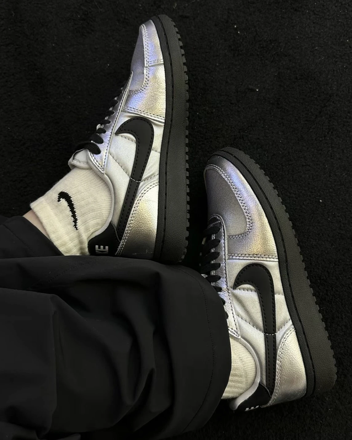 <國外限定>NIKE FIELD GENERAL 金屬銀 液態銀黑 薄底鞋 德訓鞋(HQ7397-001)