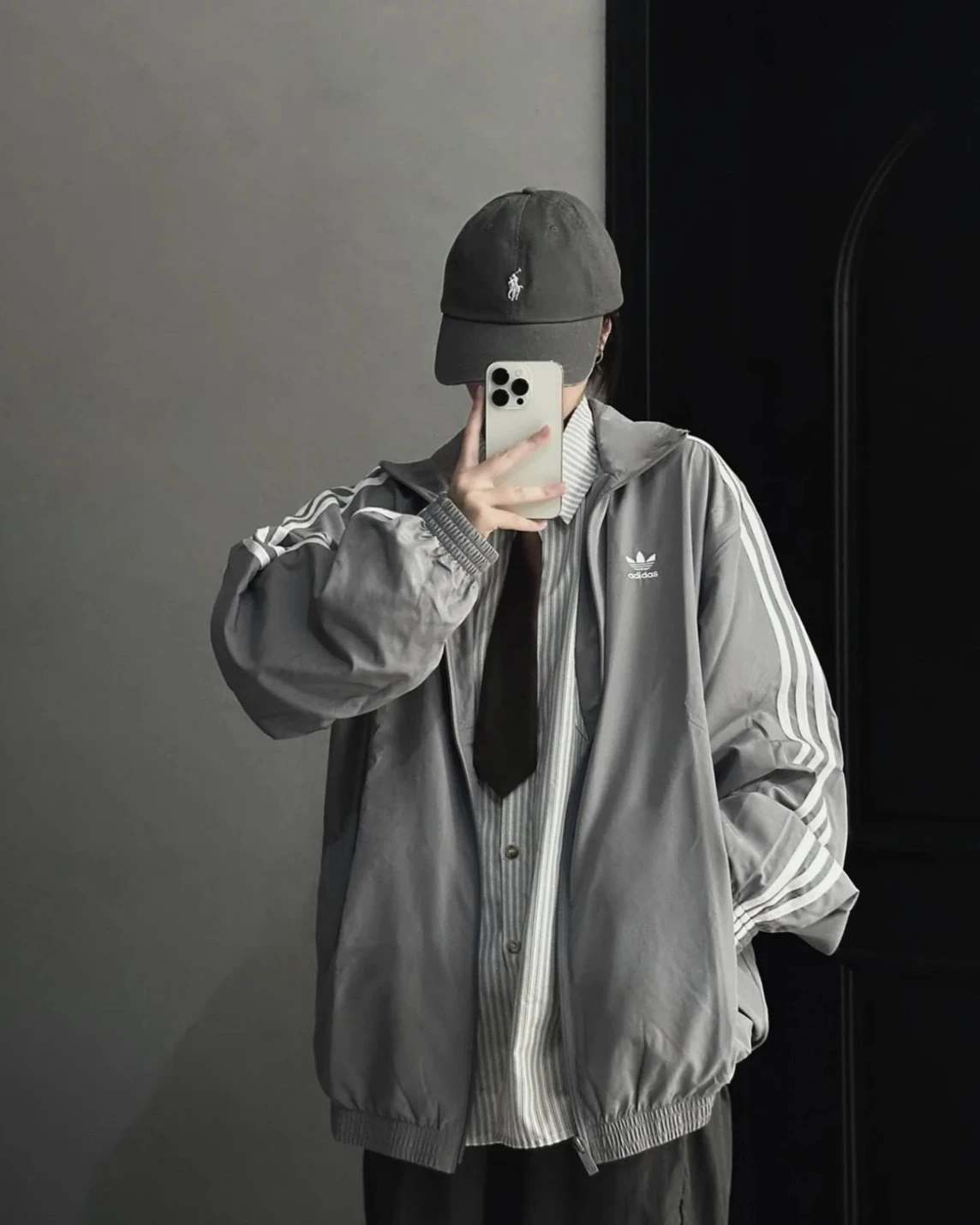 <宋雨琦同款>Adidas Originals Classics 3-Stripes 灰 立領三線外套(JD3394)
