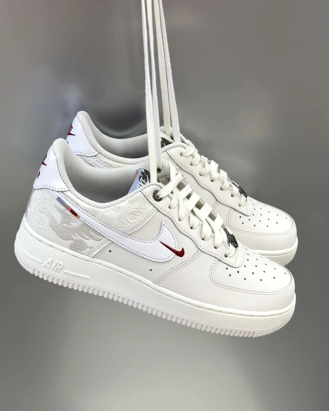 NIKE AIR FORCE 1 '07 "CNY" 馬年限定 新年刺繡 白紅浮雕 男款 IQ1119-011