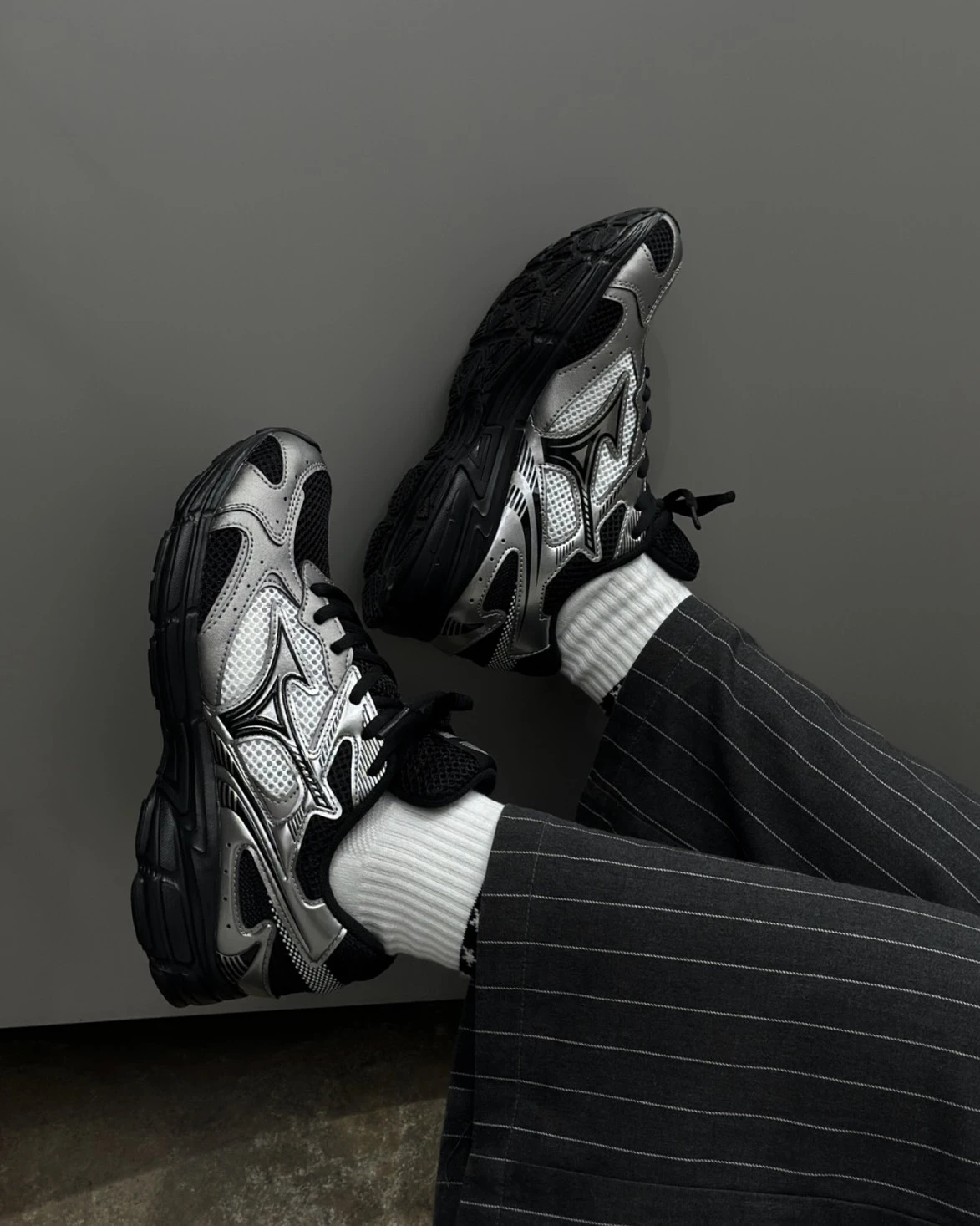 Mizuno Speed 2K 美津濃槍灰銀黑銀復古Y2K D1GH252908 | Junshoes