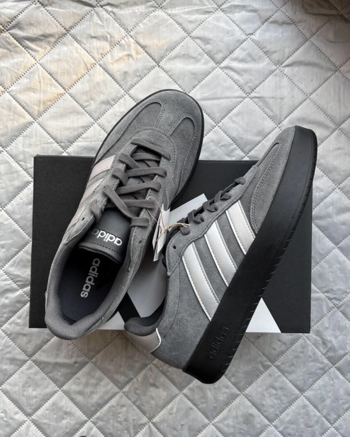 ADIDAS BARREDA 深灰 麂皮 灰銀 德訓鞋 KH6999)