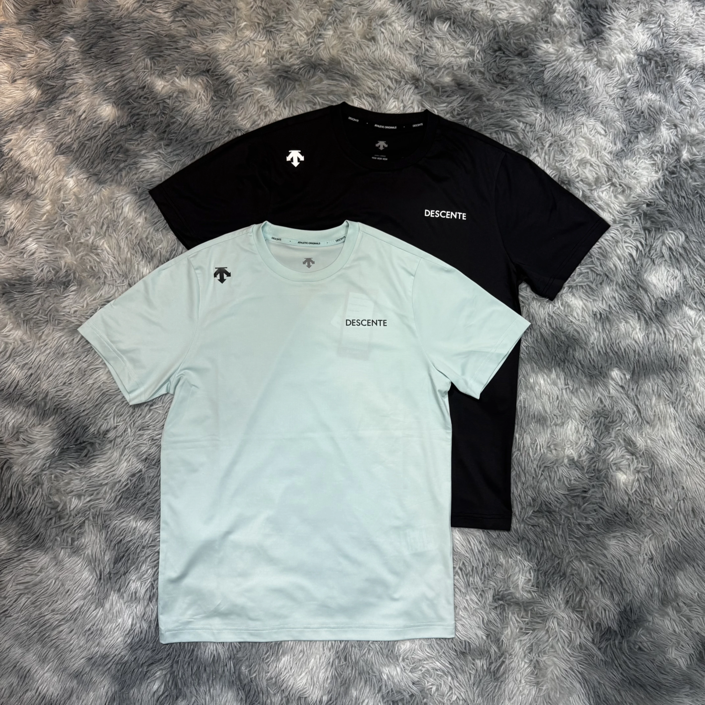 DESCENTE 迪桑特 26SS 機能材質 小標 文字款