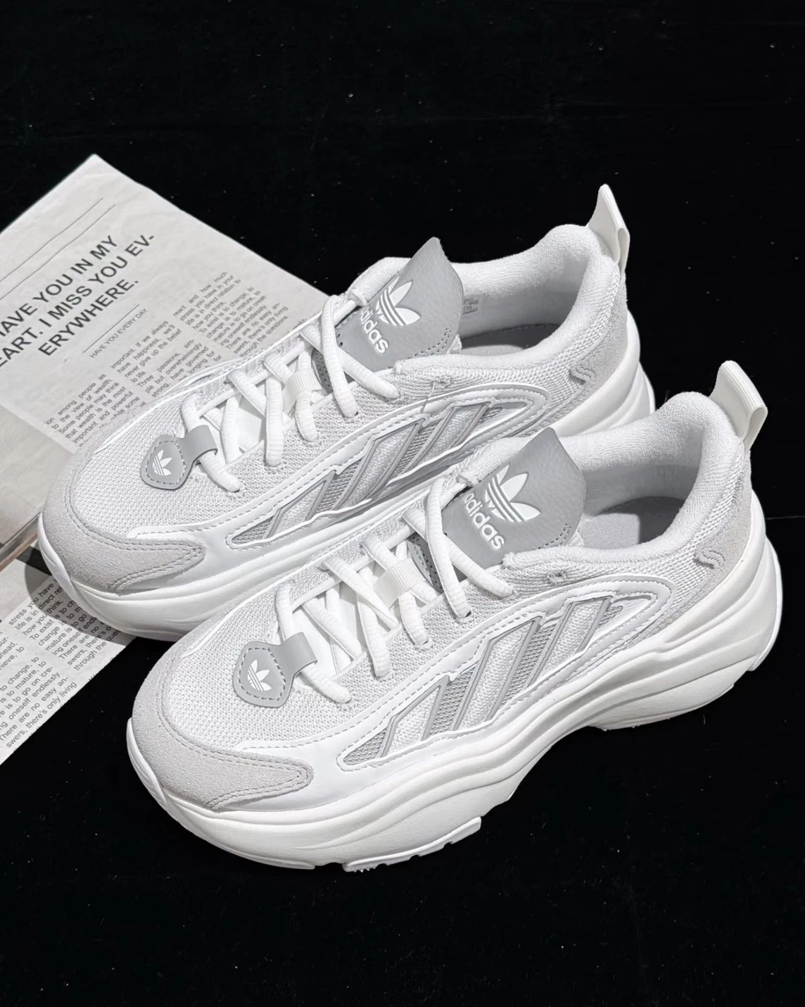 ADIDAS ORIGINALS OZGAIA 厚底 白灰 老爹鞋 KJ7308