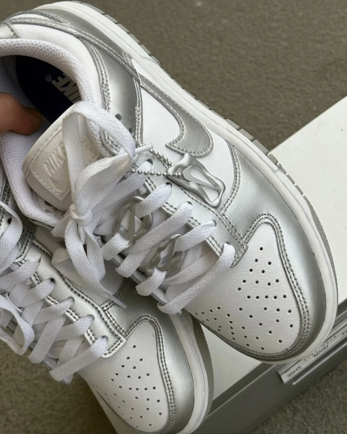NIKE DUNK LOW W "Metallic Silver" 液態銀 白銀 FV1311-100