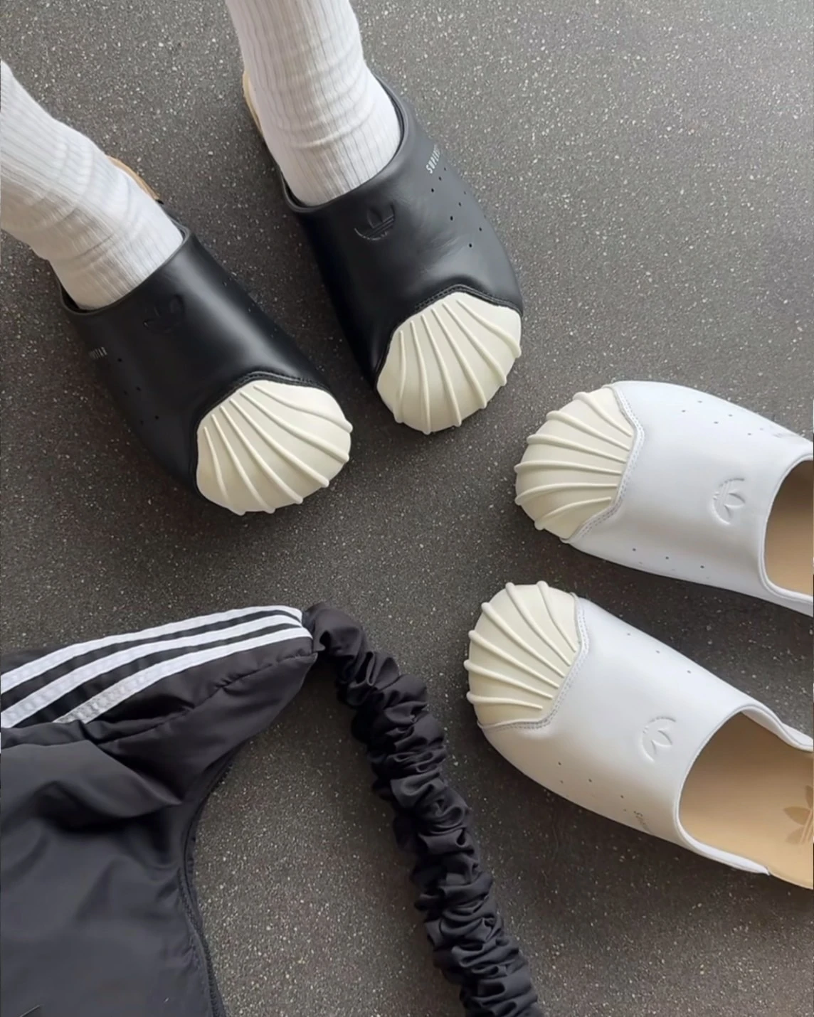 ADIDAS SUPERSTAR ADIMULE 白色 黑色 包頭 拖鞋 LC0411/LC0412