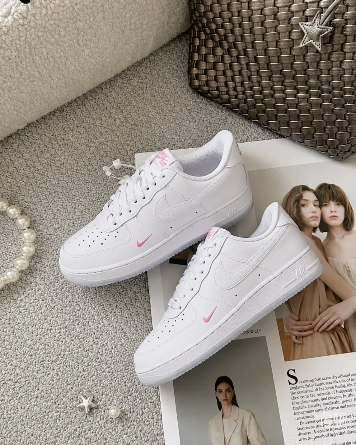 Nike Air Force 1 白粉小勾 果凍底 IV4453-100