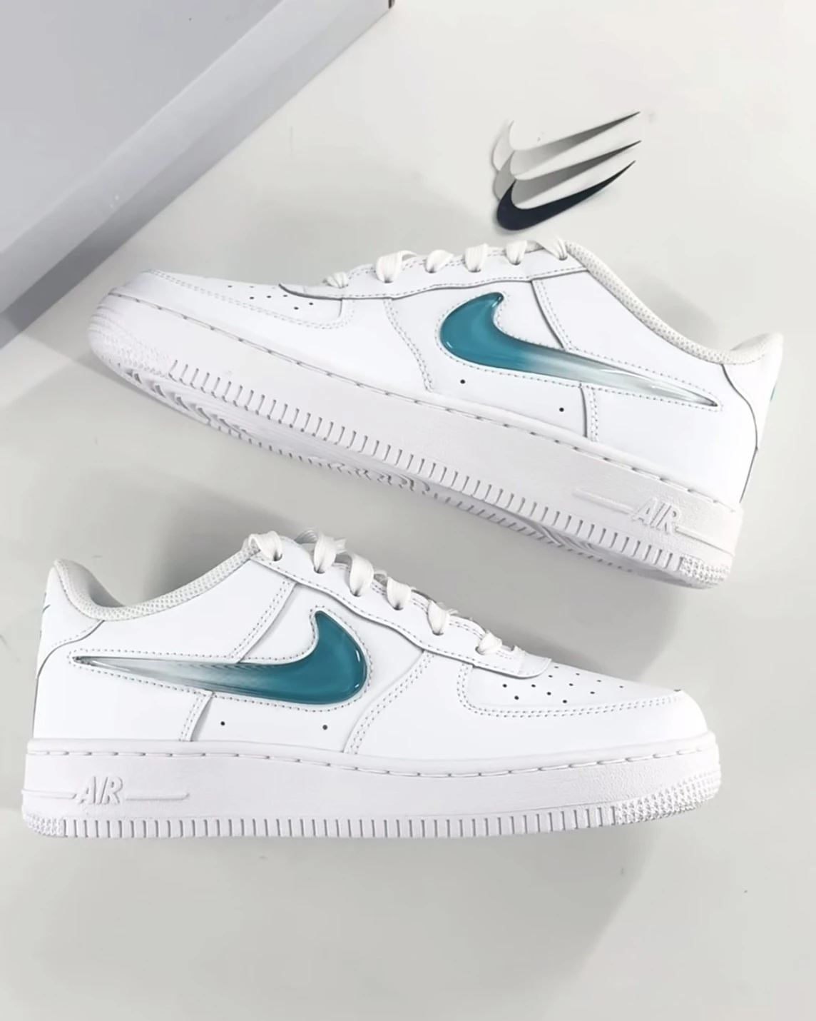 NIKE AIR FORCE 1 LOW GS 湖水藍 透明 果凍勾 IR0595-100