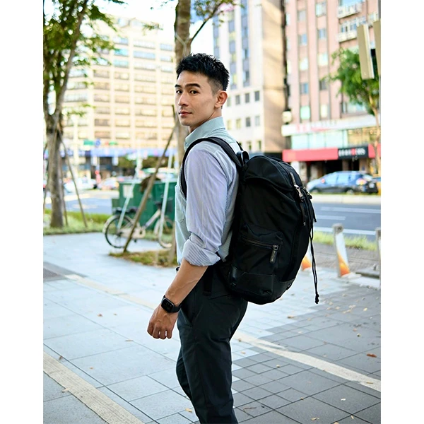 i-Shirt 條紋扣領襯衫
