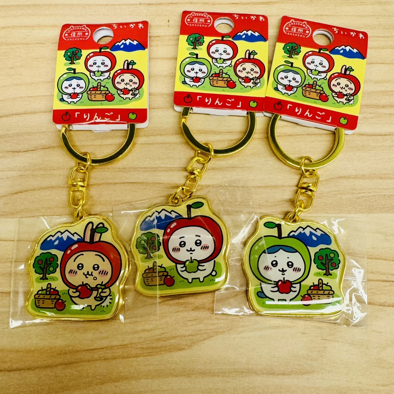 現貨❤️【地區限定】ちいかわ 吉伊卡哇 信州限定 蘋果 金屬鑰匙圈 小可愛/小八/兔兔