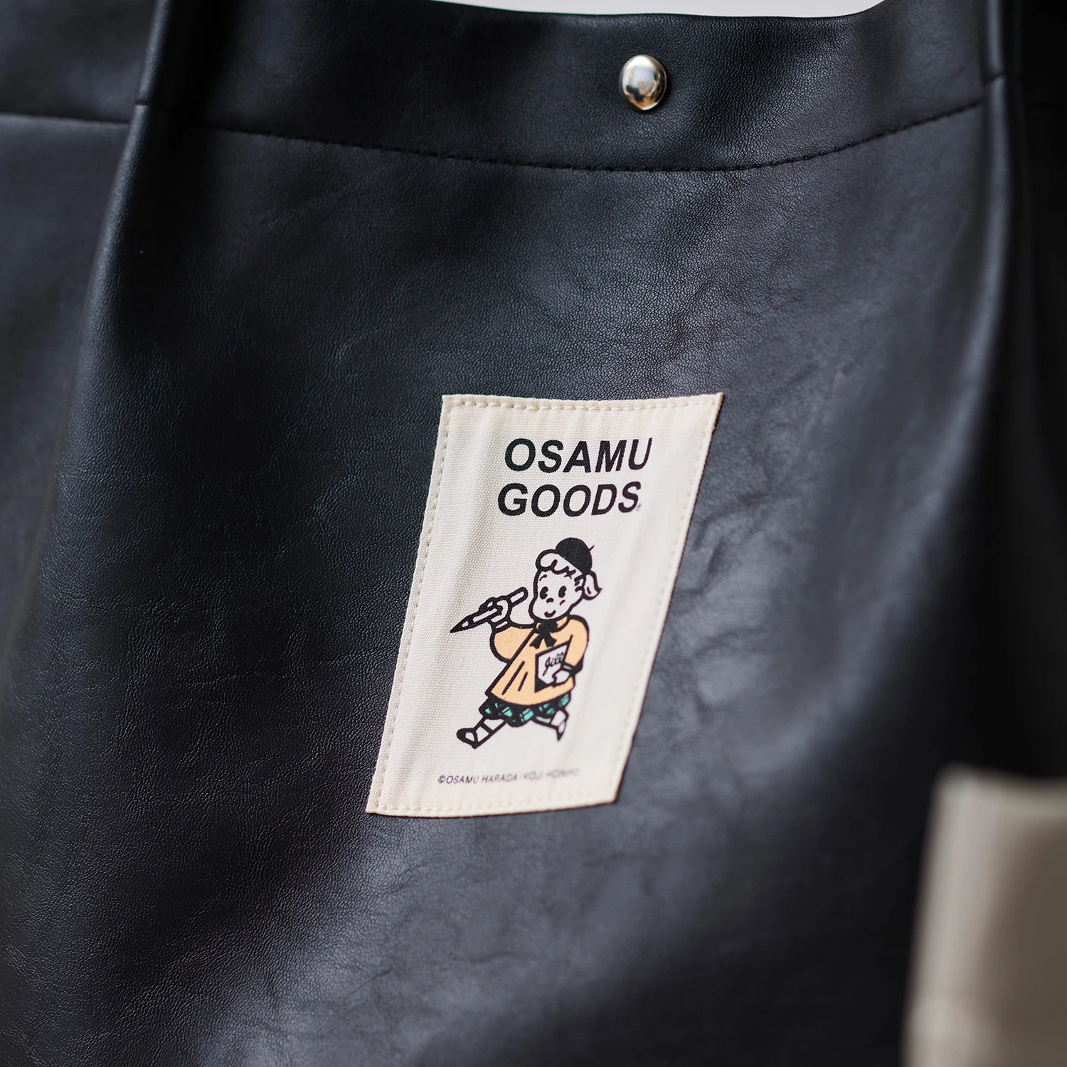 預購🇯🇵OSAMU GOODS 原田治 合皮柔軟肩背包