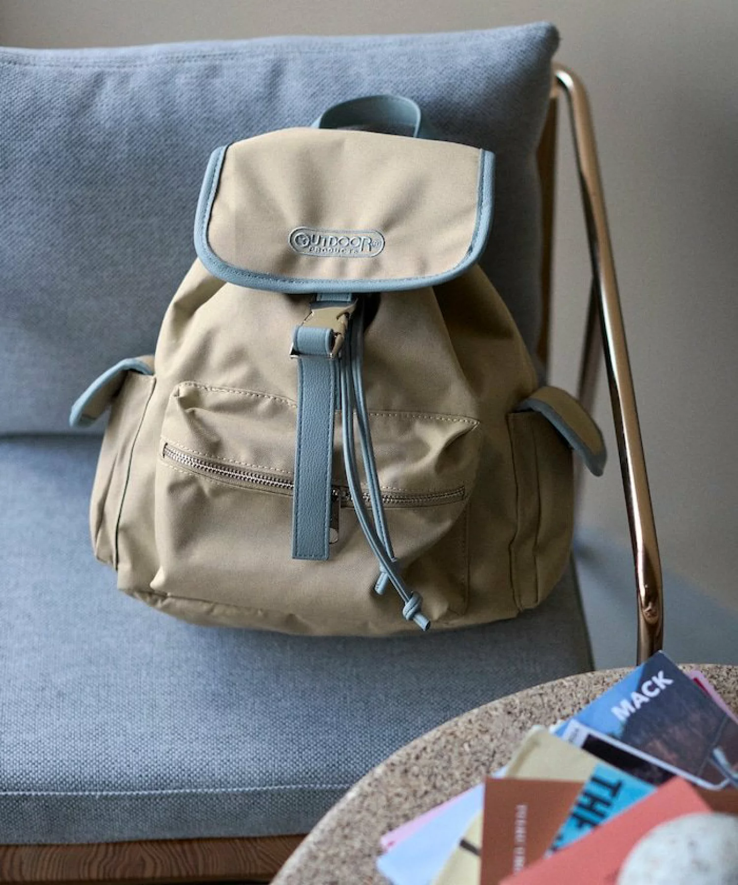 預購🇯🇵2026春夏新品 OUTDOOR PRODUCTS x Firsthand  撞色設計迷你後背包