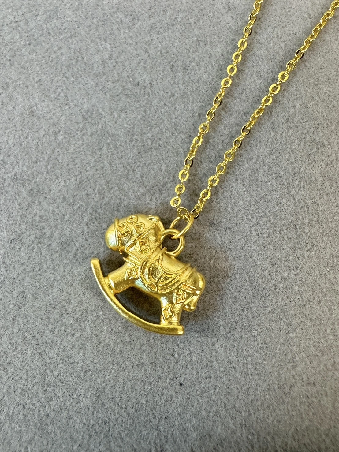 木馬黃金項鍊