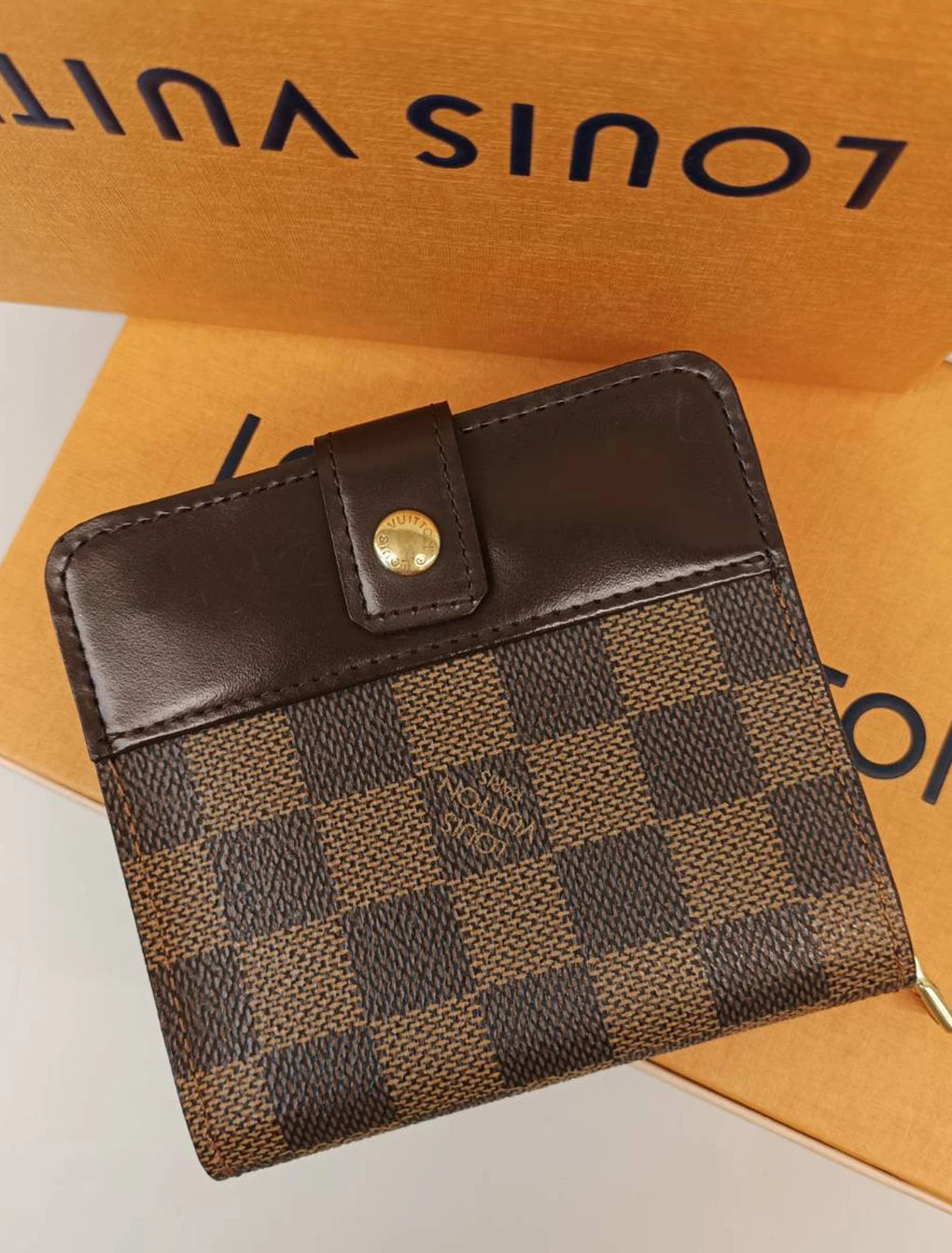 LV 二手棋盤格紋 扣環拉鍊短夾 兩折式皮夾