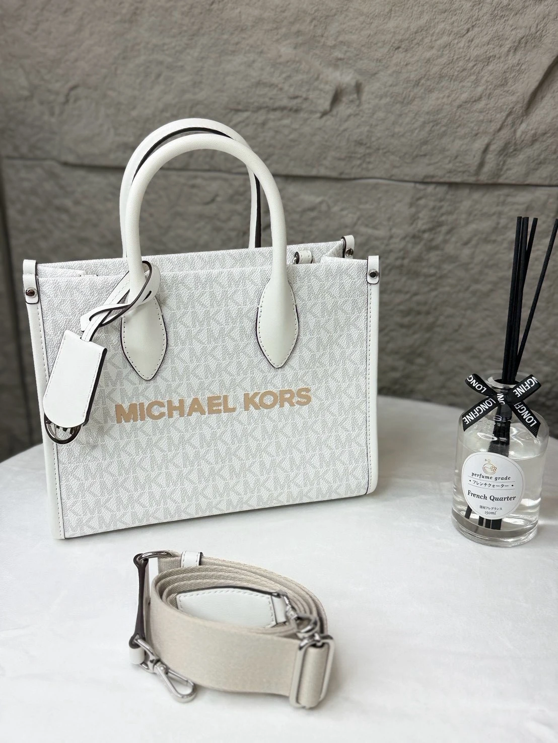 高級耐看｜MICHAEL KORS 經典滿版Logo手提/肩背包