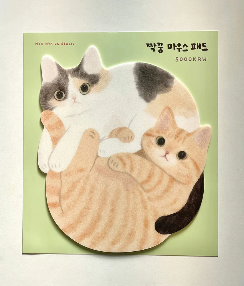 【Nya Nya On】抱抱貓滑鼠墊｜Made in Korea