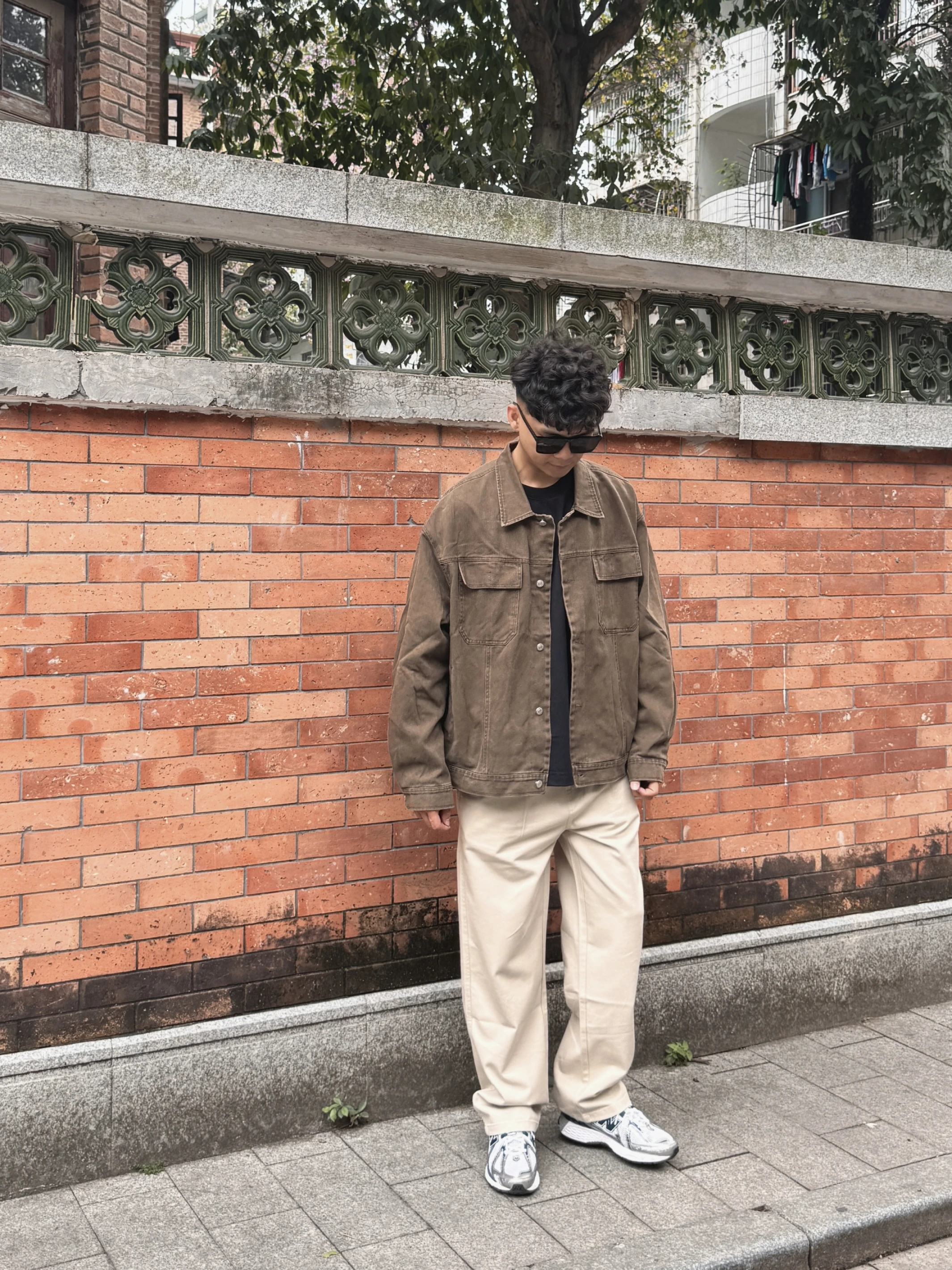 直筒素面百搭褲