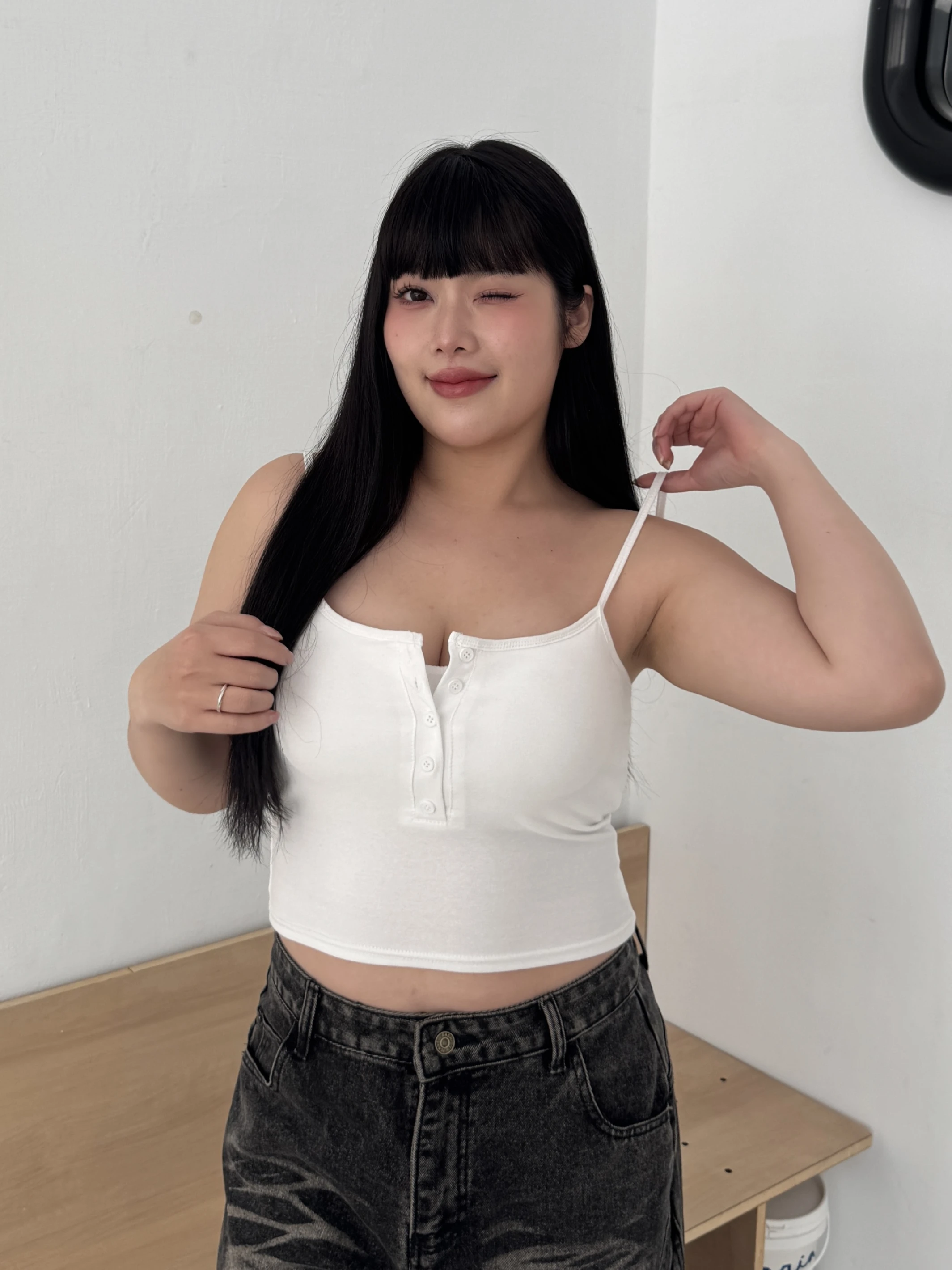 𝘔𝘪𝘴𝘴.𝘉𝘦𝘭𝘭𝘢.超舒服排釦小可愛313