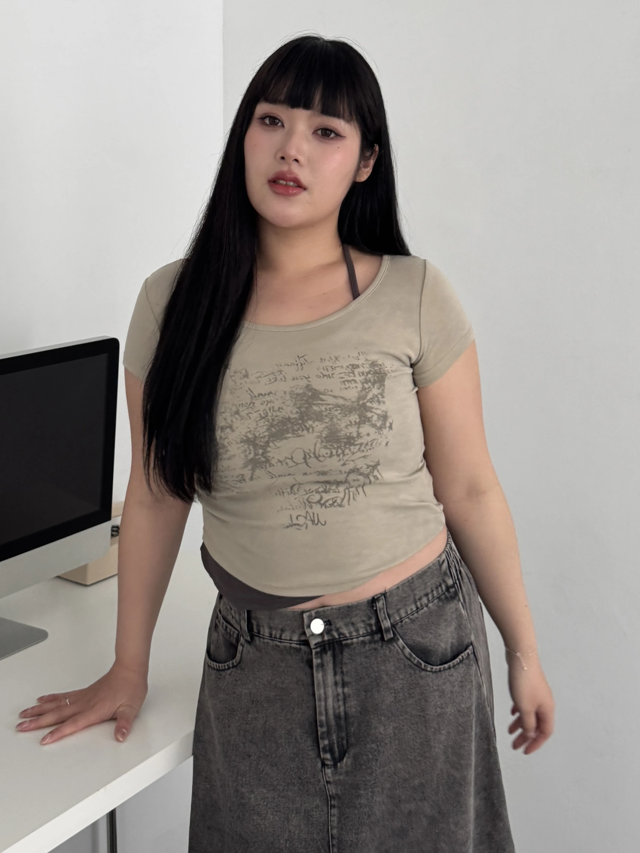 𝘔𝘪𝘴𝘴.𝘉𝘦𝘭𝘭𝘢.藝術感灰調印花T812