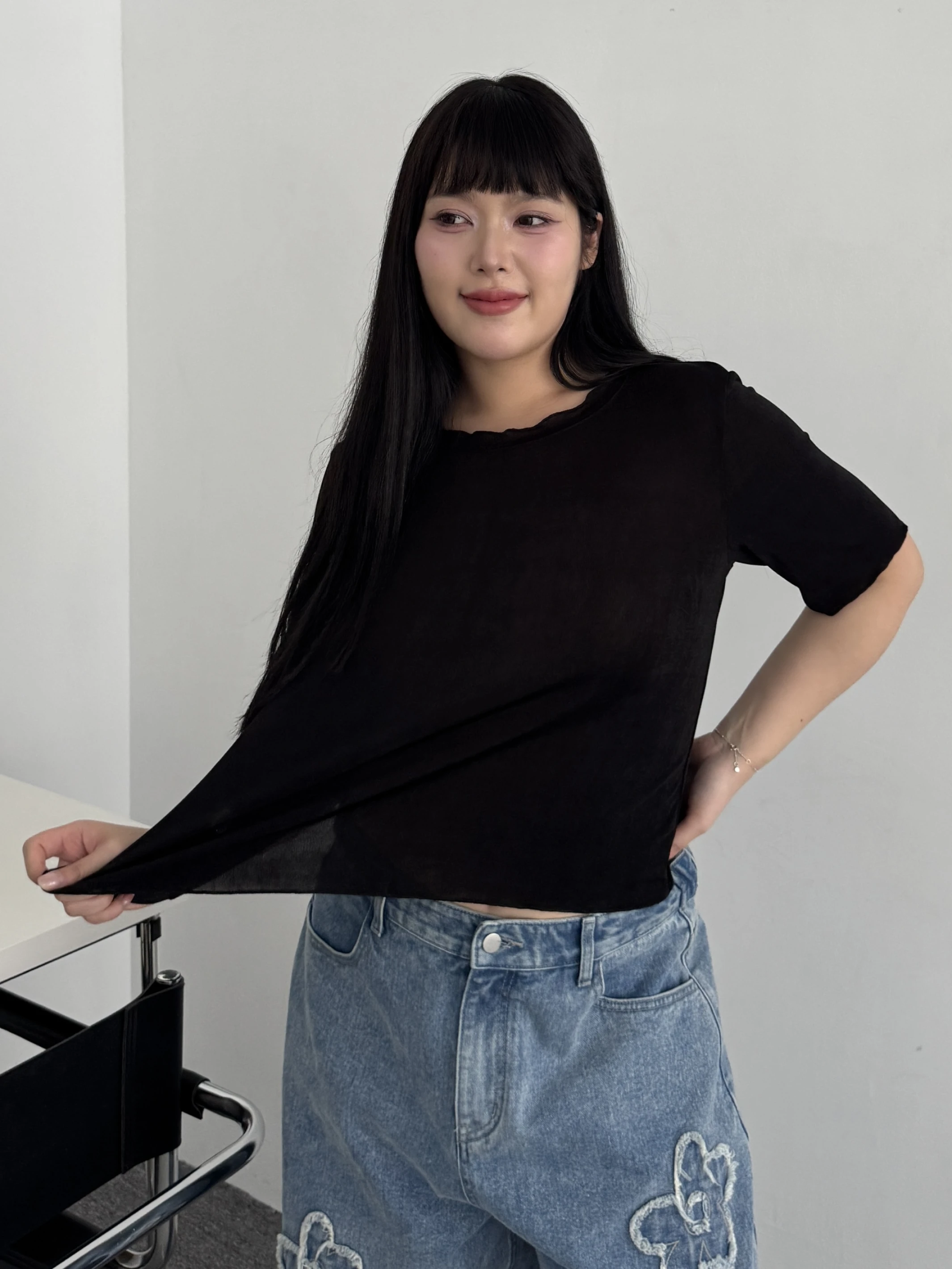 𝘔𝘪𝘴𝘴.𝘉𝘦𝘭𝘭𝘢.QQ果凍感短袖上衣2515-15