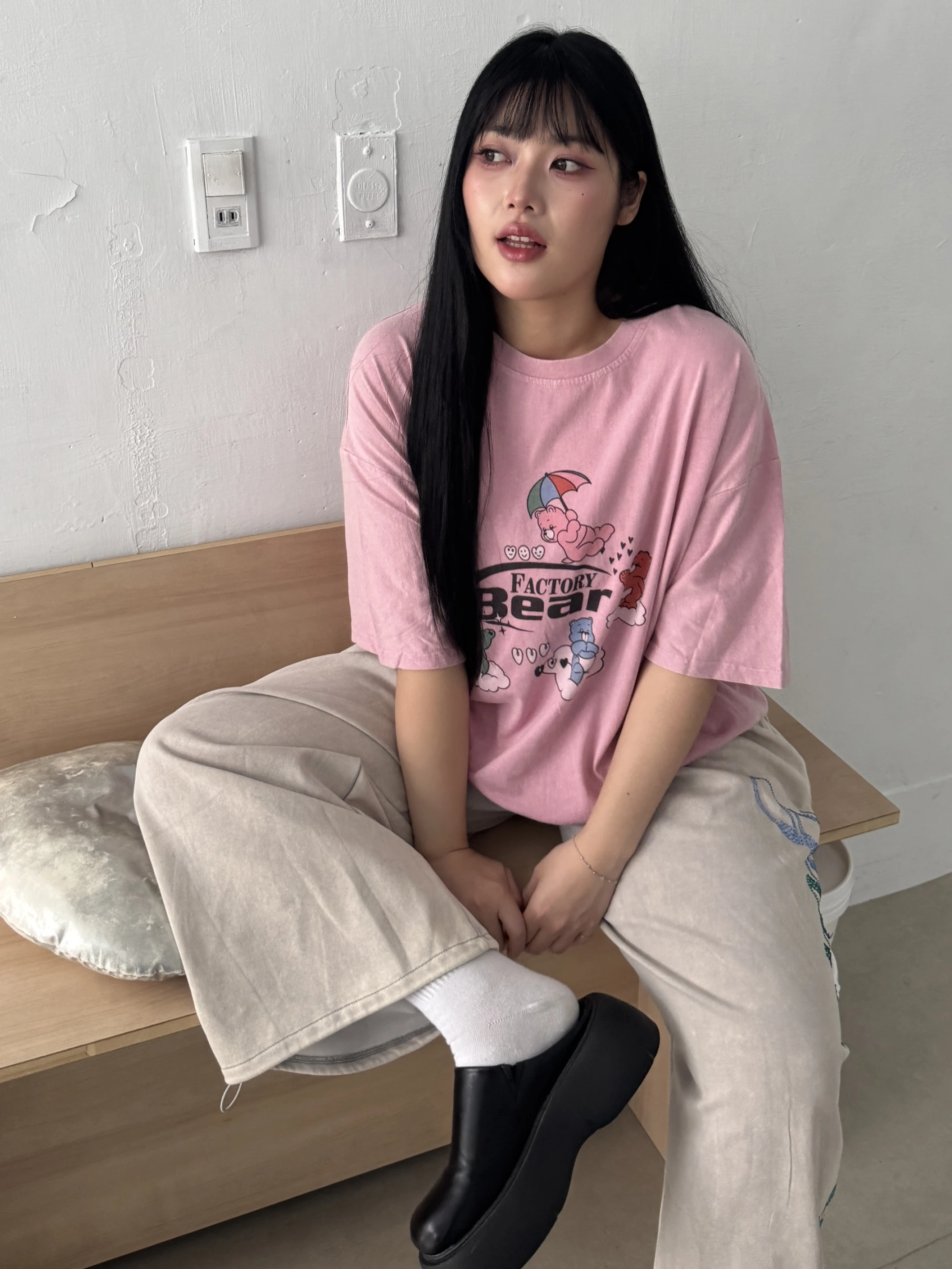 𝘔𝘪𝘴𝘴.𝘉𝘦𝘭𝘭𝘢.彩虹熊熊洗舊感大踢6757