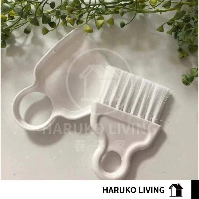 【春子家】日本 小掃把畚箕組 桌上型小掃把 磁吸式 迷你掃把 桌面清潔刷 鍵盤清潔 窗戶清潔 清潔刷 迷你刷子 小掃把