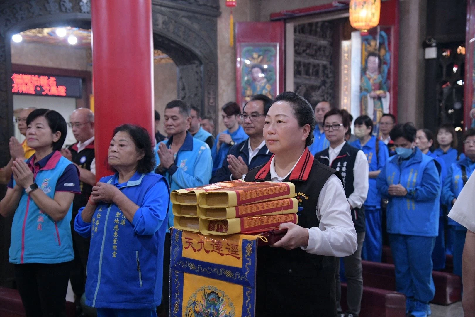 地震消災辦理祈福法會 縣長徐榛蔚祈願金母眾神護佑鄉親 安心重建家園