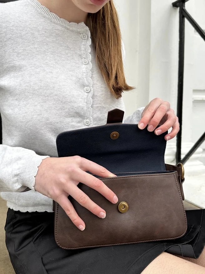 shoulder bag