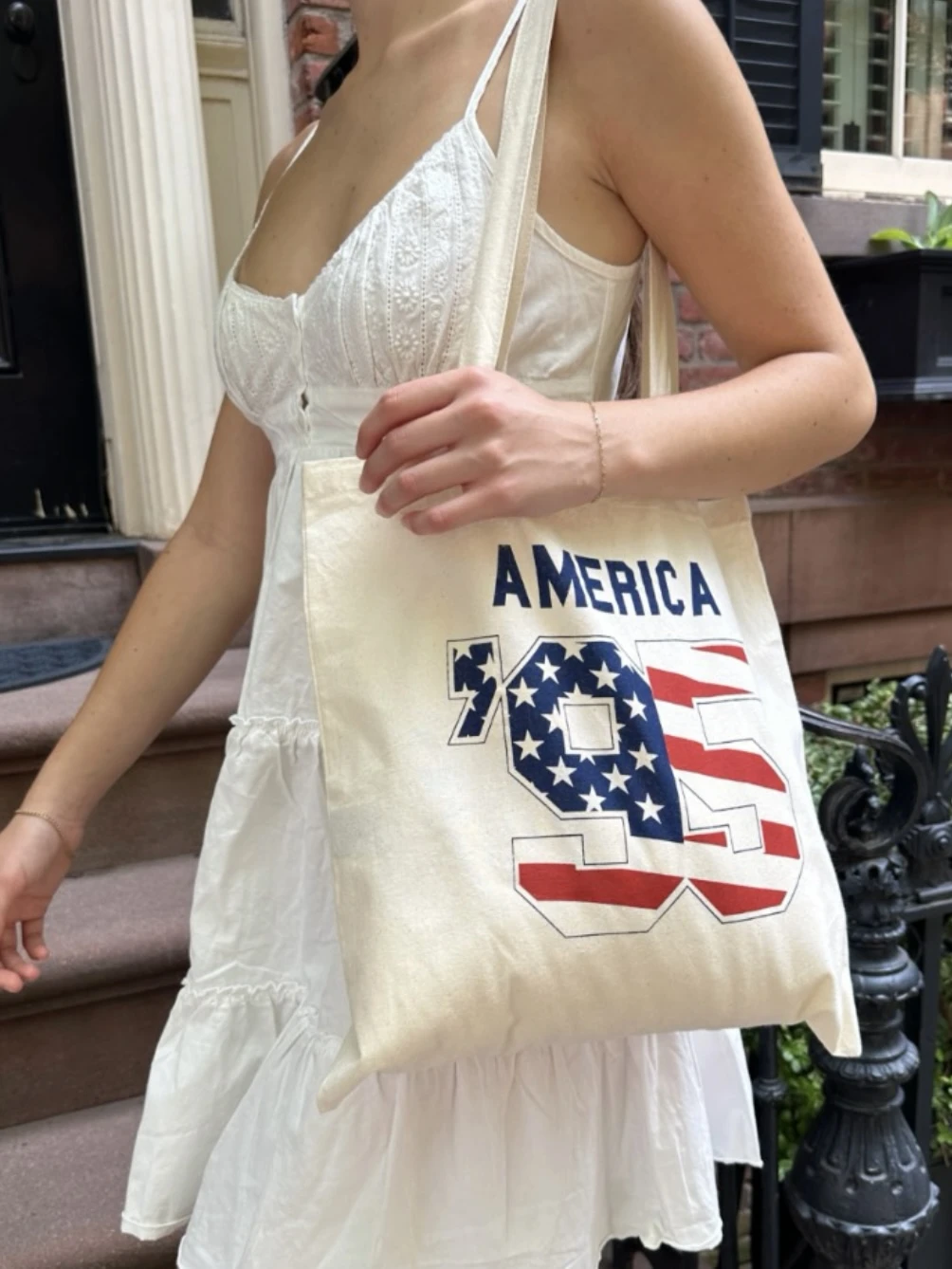 america '95 tote bag