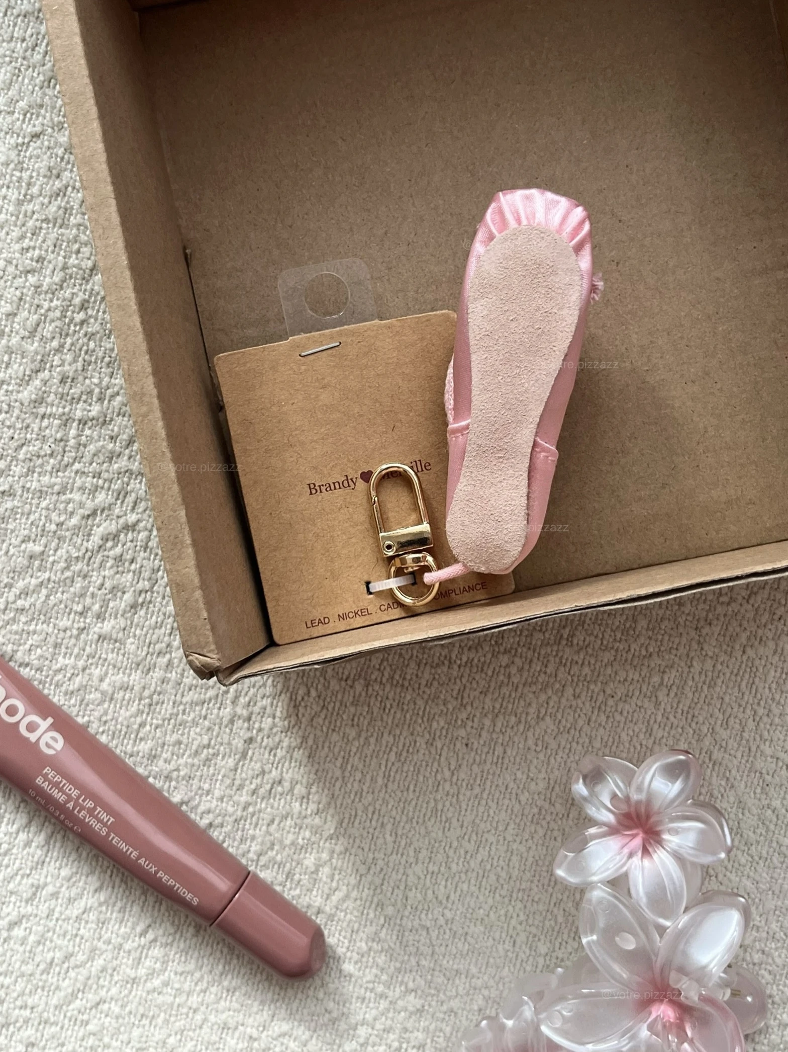 ballet slipper keychain