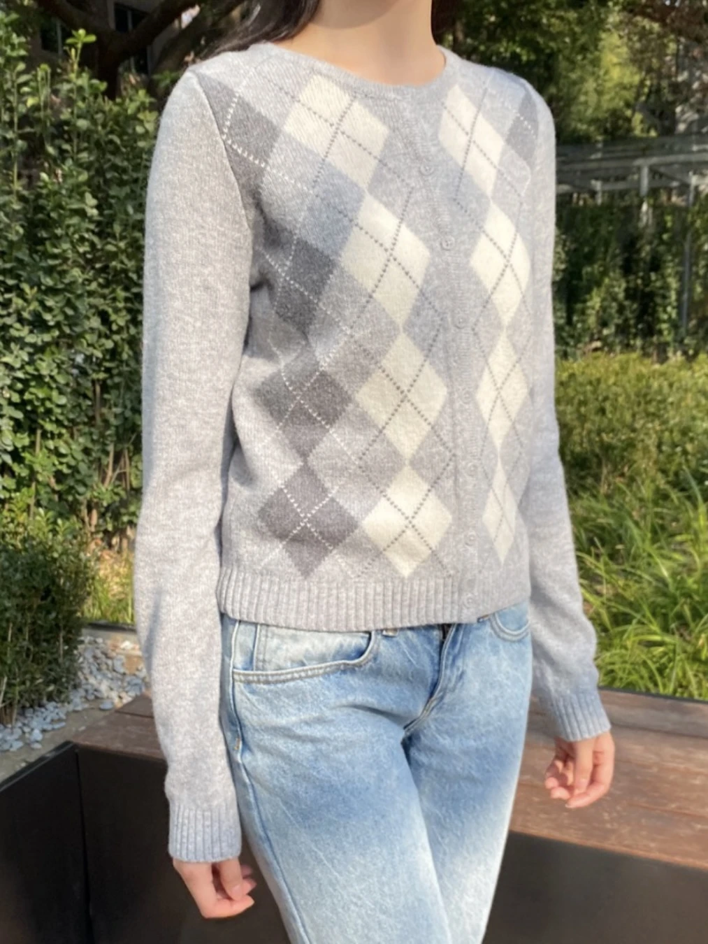 elizabeth sweater