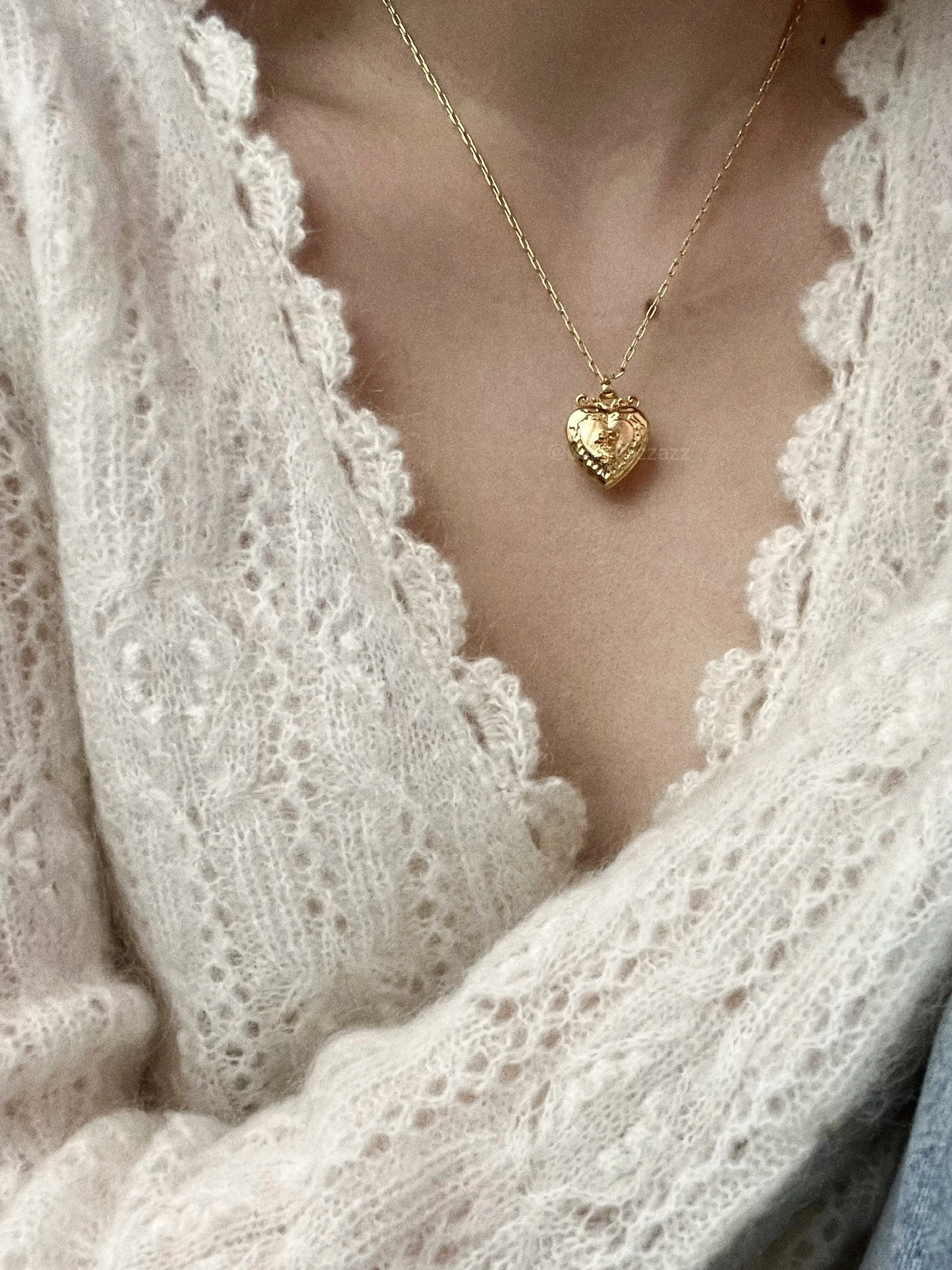 isabela locket necklace