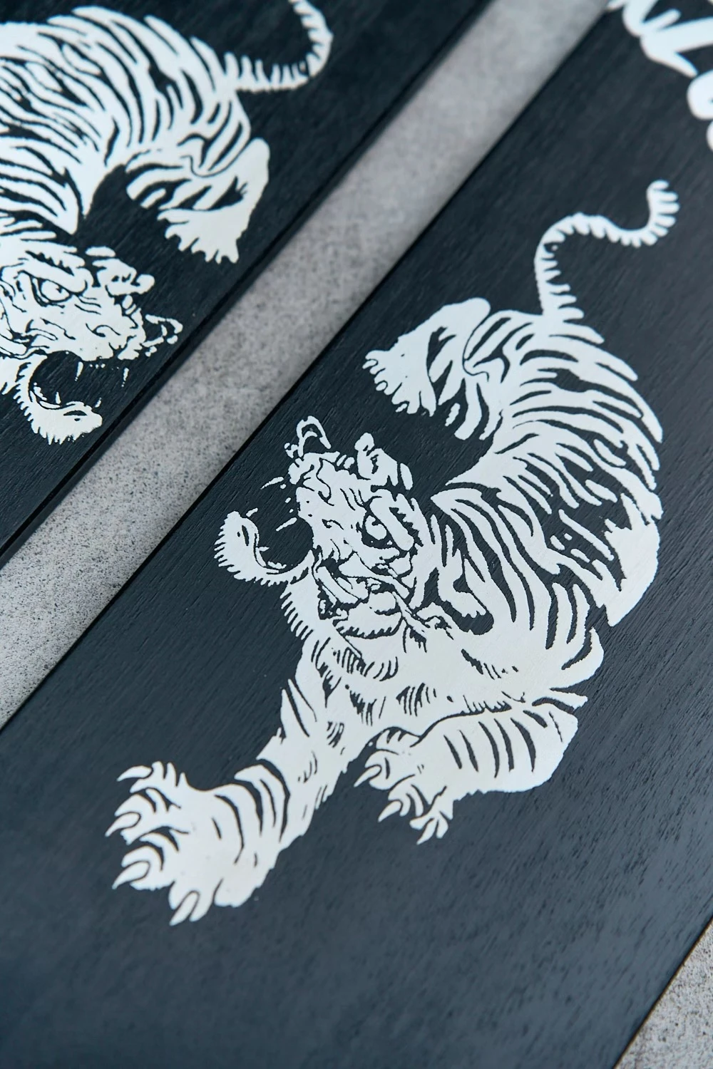TETSUZAN 老虎圖騰IGT實木桌板（兩片1組）