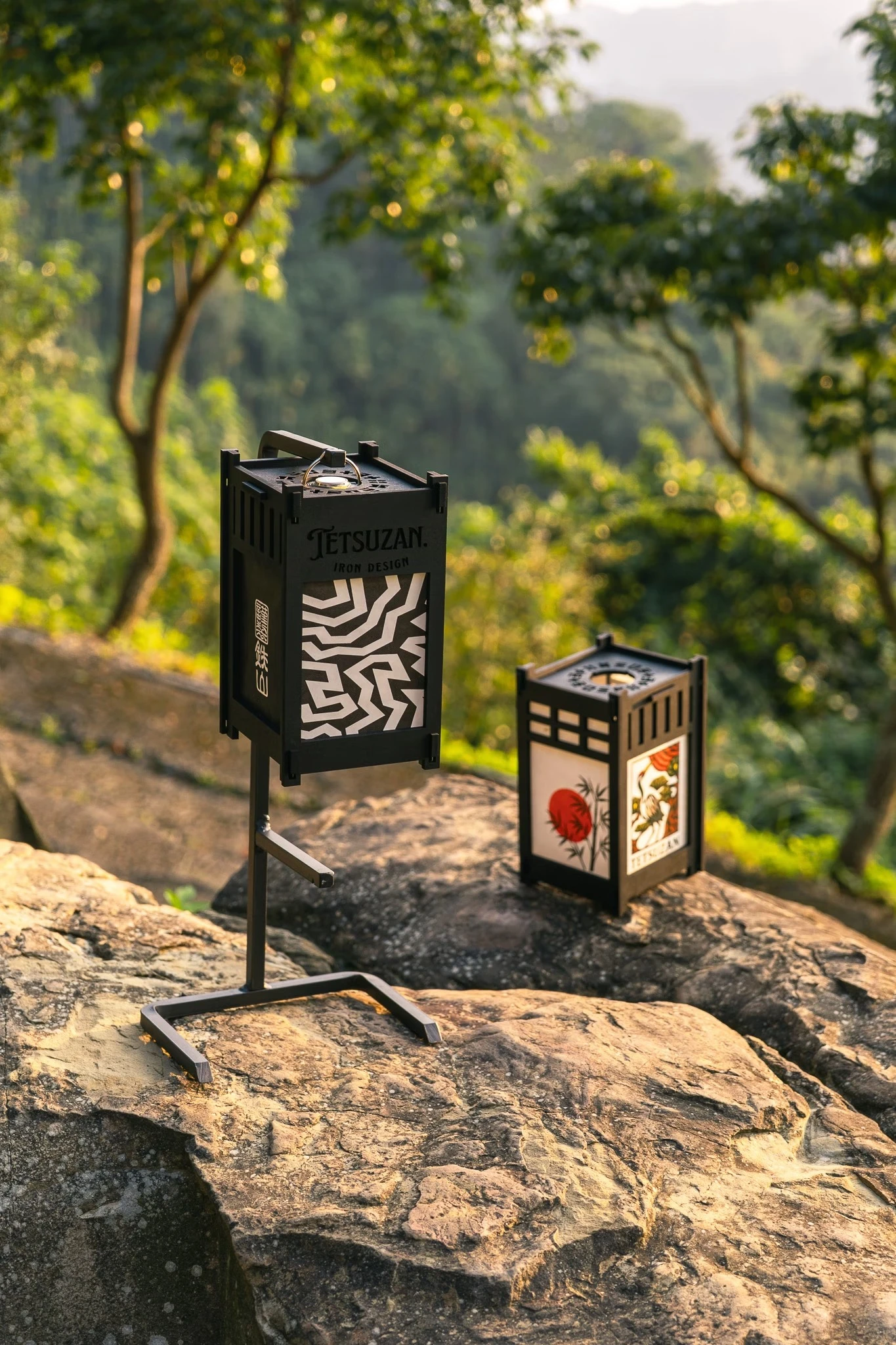 傘　提燈　木製　看板 TETSUZAN｜木製燈籠燈罩露營小站提供風格露營小物、帳篷、露營椅等戶外