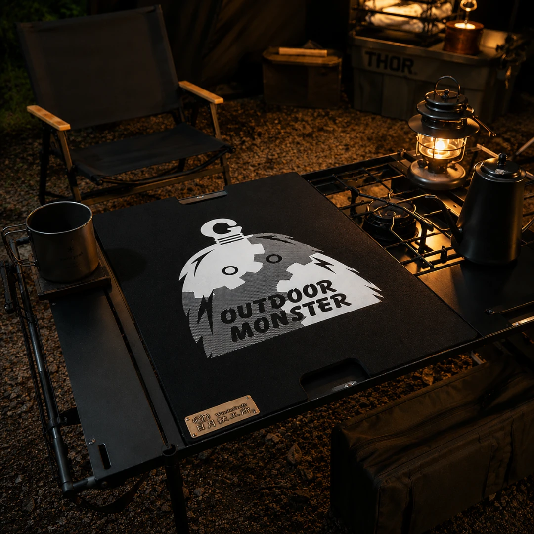 日本Ggcrew×Outdoor Monster 小怪獸生刷單位板