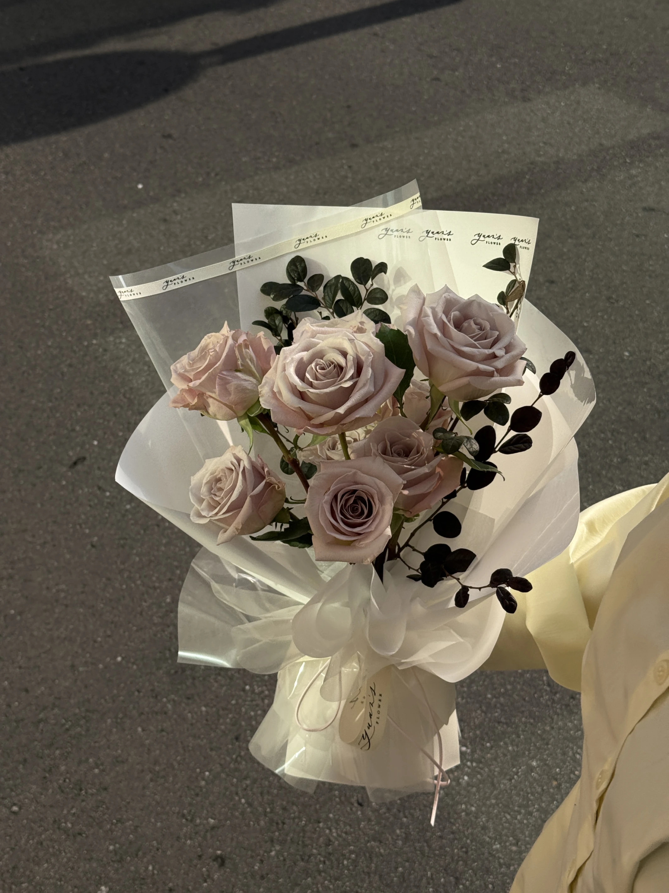 曼塔灰粉玫瑰花束 Menta Dusty Pink Rose