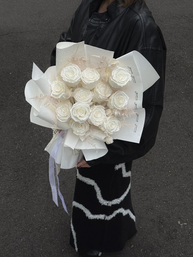 白月光永生玫瑰花束 Moonlight Whisper Preserved Rose