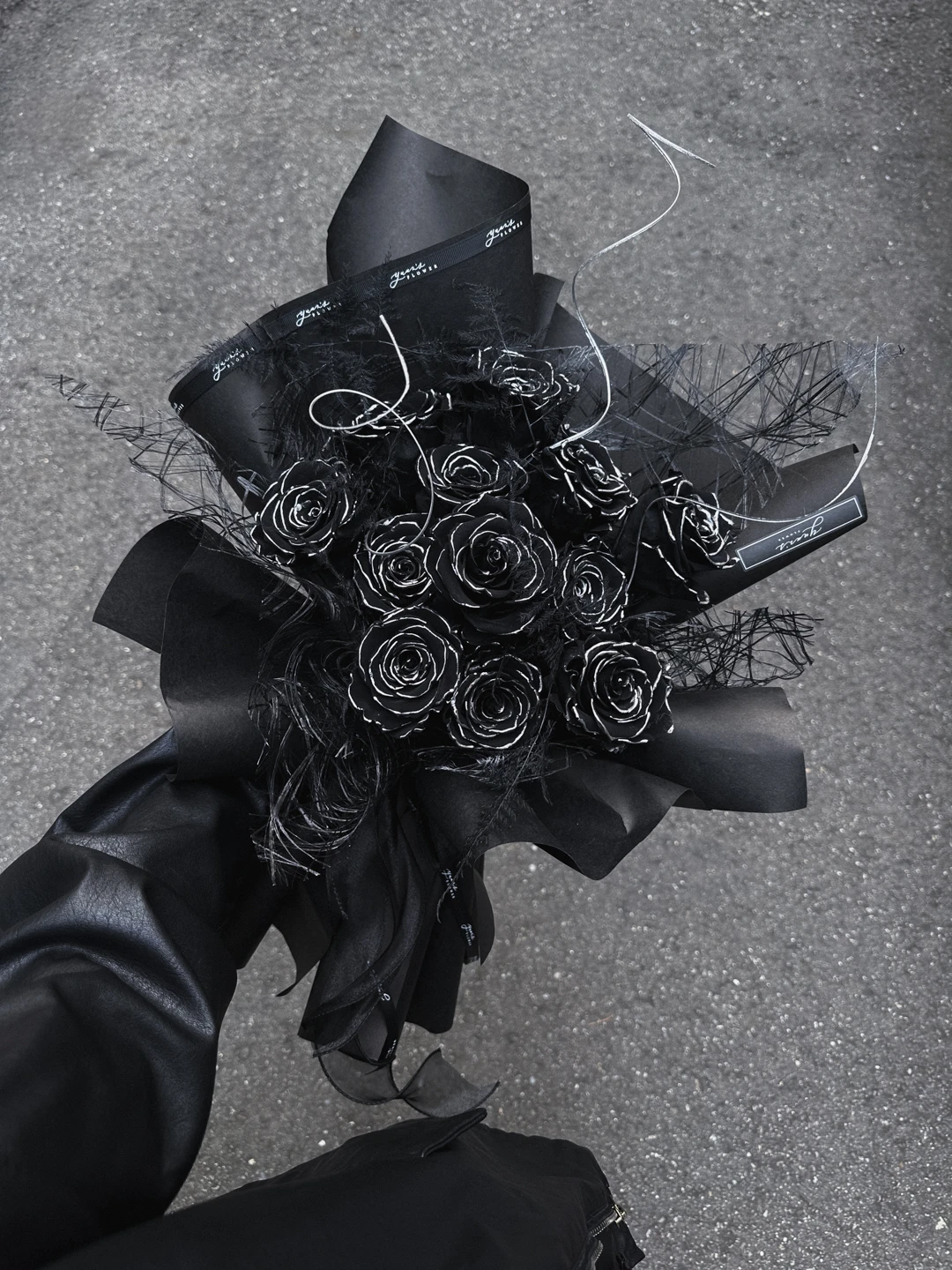 奢華銀邊永生玫瑰  Classic Elegance Silver Eternal Rose