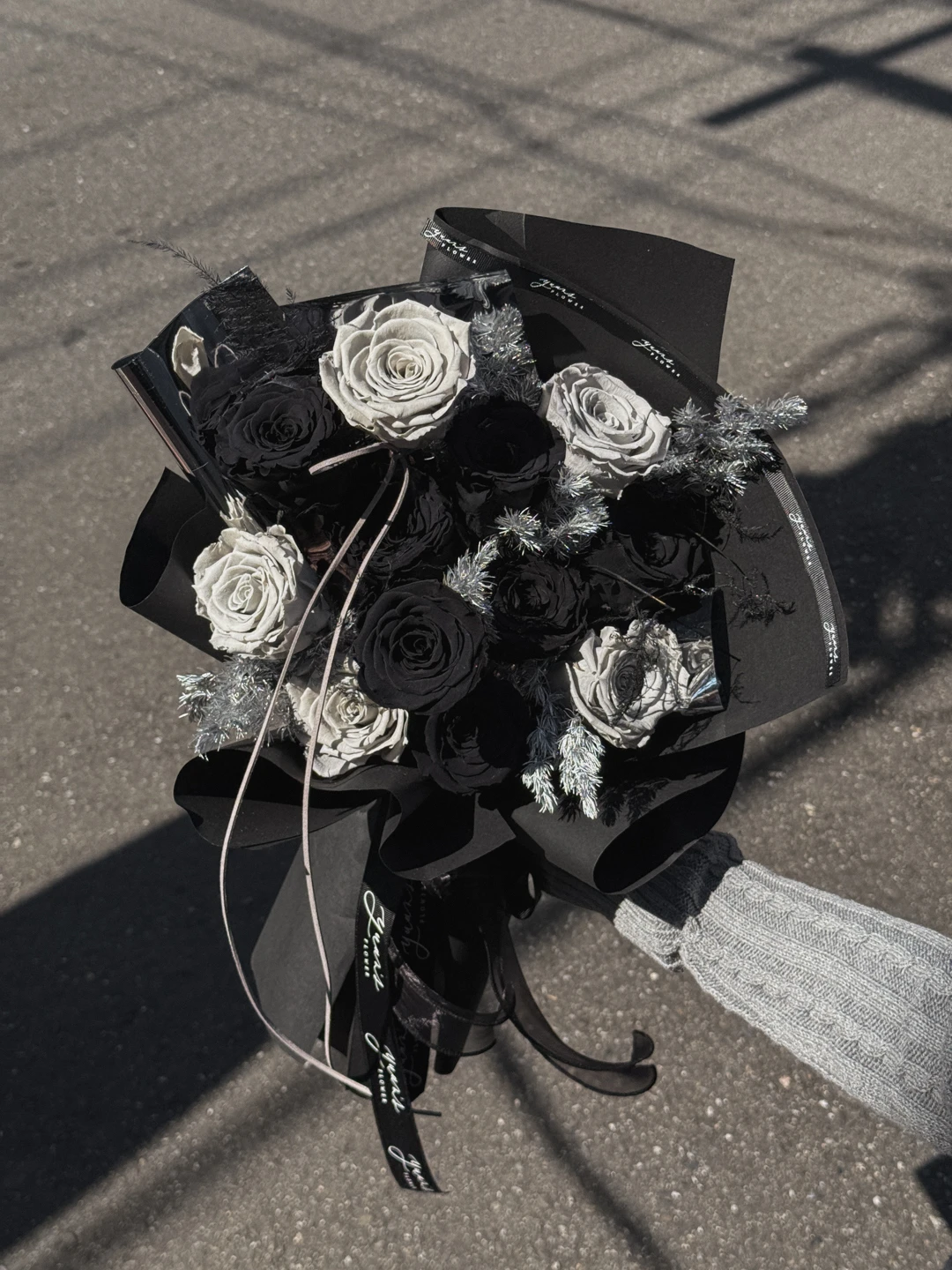 黑銀灰永生玫瑰 Twilight Mist Eternal Rose