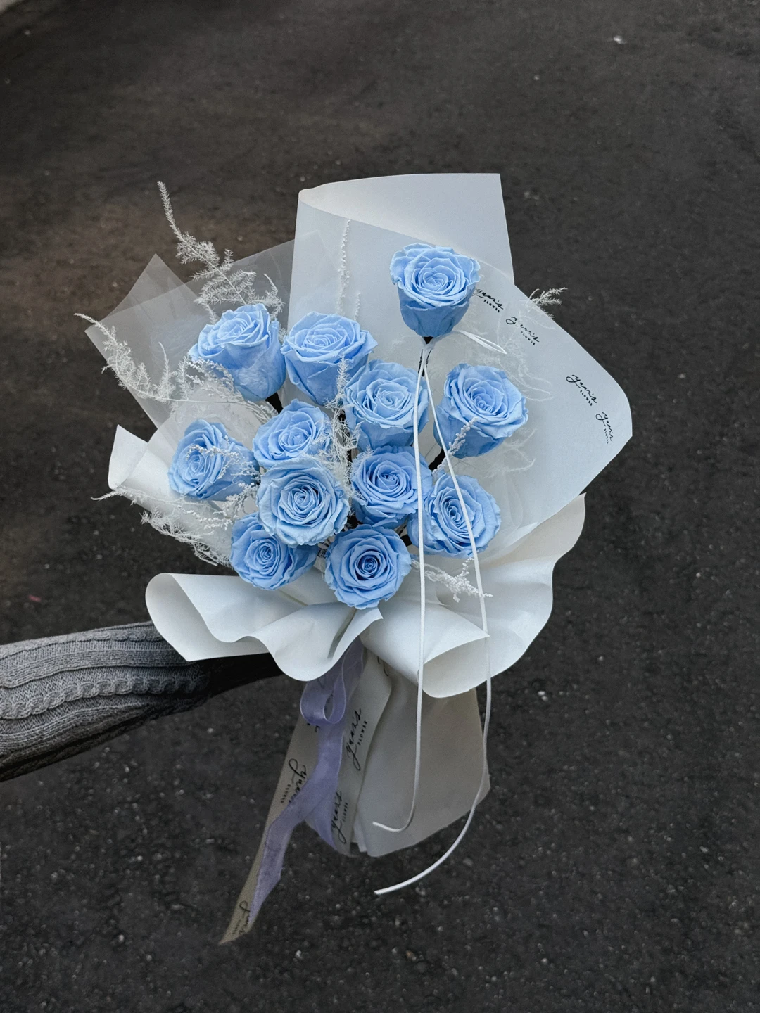 Baby Blue 寶寶淺淺藍 永生花玫瑰花束