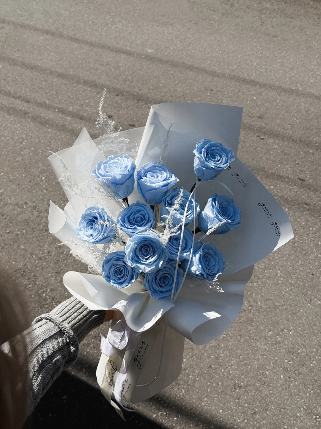 Baby Blue 寶寶淺淺藍 永生花玫瑰花束