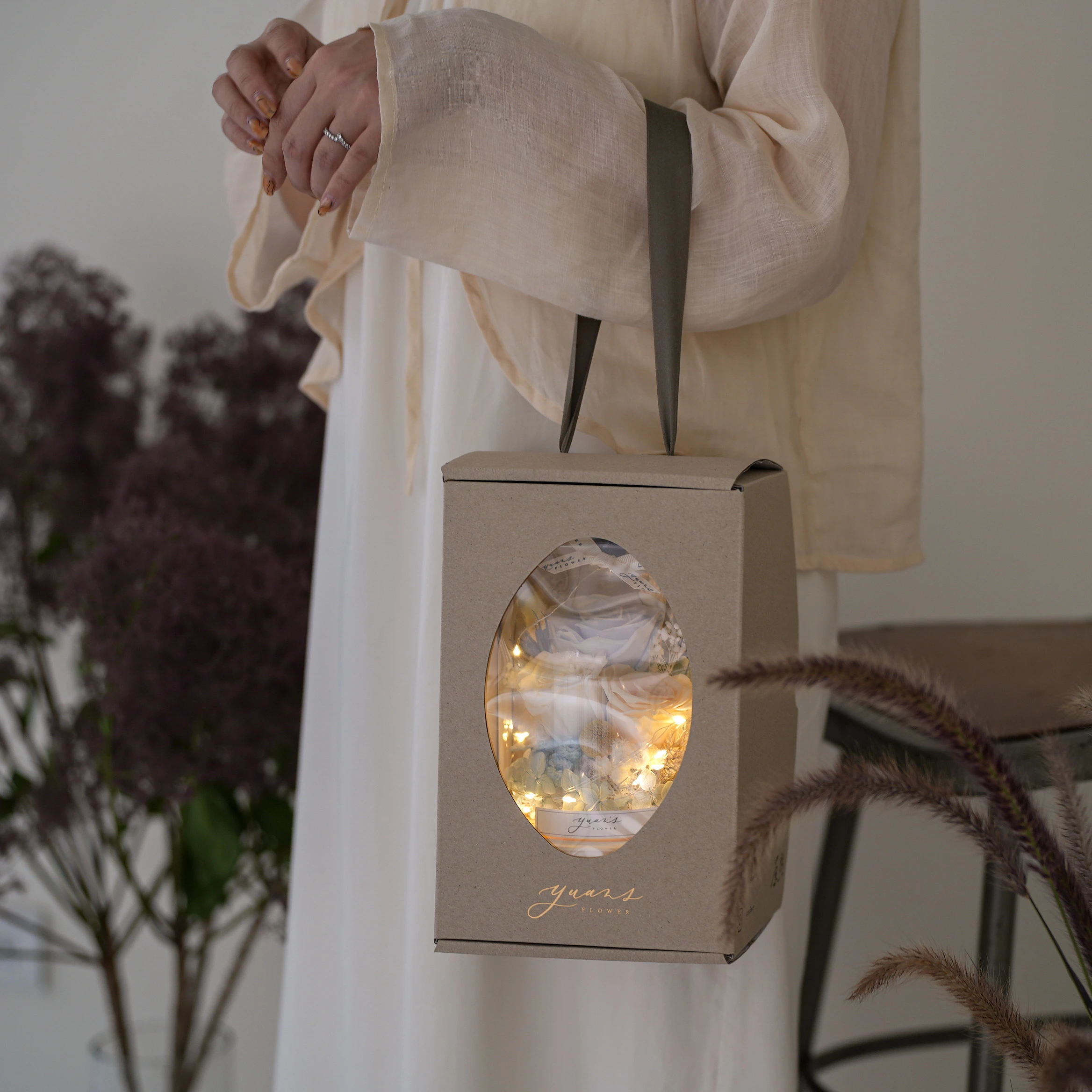 原點花藝再生灰卡紙禮物提盒手提展示
