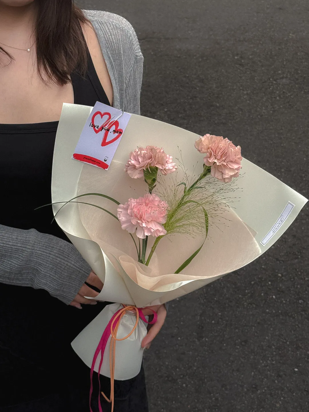 Nude Chiffon 裸紗粉 康乃馨 母親節花束
