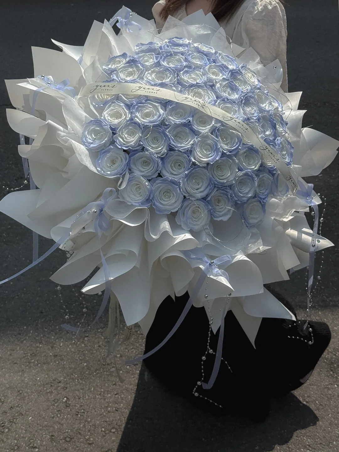 碎冰藍玫瑰 永生花束  Ice Blue Preserved Rose