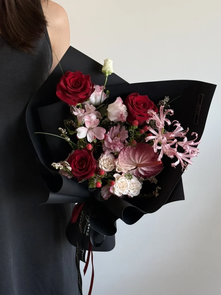 當週鮮花・紅色系花束 Weekly Fresh Designer Bouquet