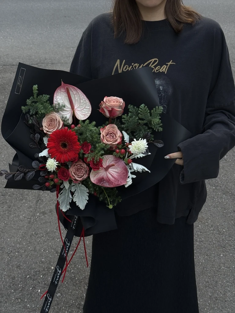 當週鮮花・紅色系花束 Weekly Fresh Designer Bouquet